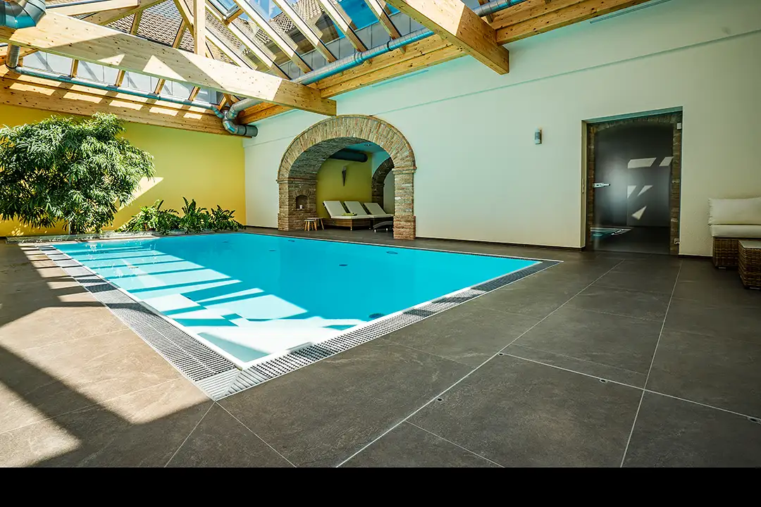 pool-bauen-lassen-steyr-fertig