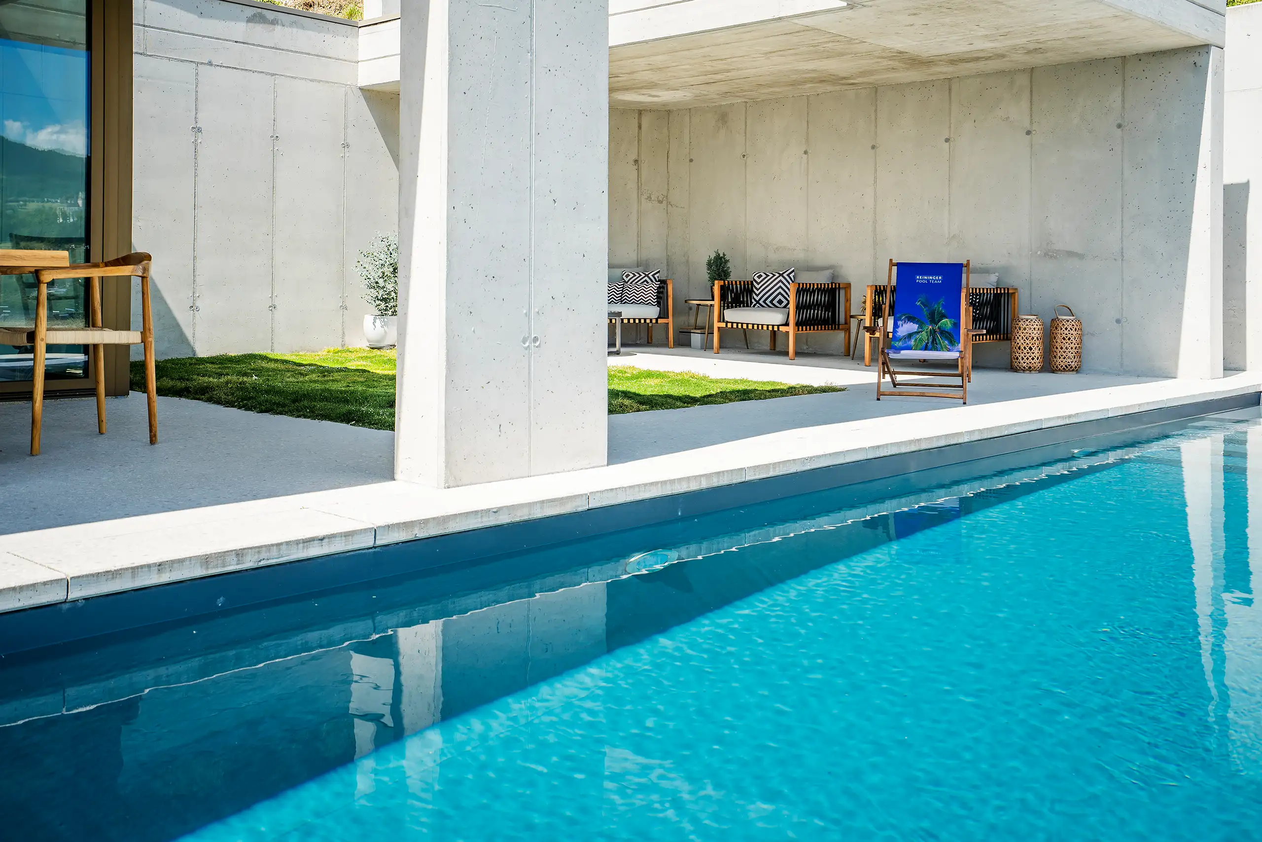 pool-mosaik-steyr-blau